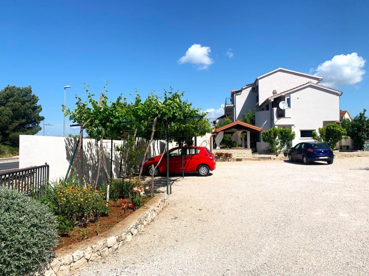 Apartmani Kardum Brodarica Brodarica  Exteriér fotografie